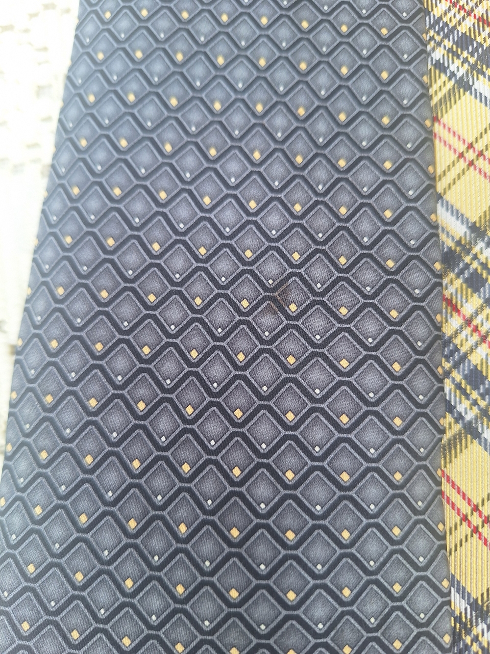 Classic Multi-Pattern Men's Necktie Collection - Assorted Colors - Picture 7 of 7